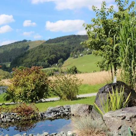 アパート In Mit Balkon